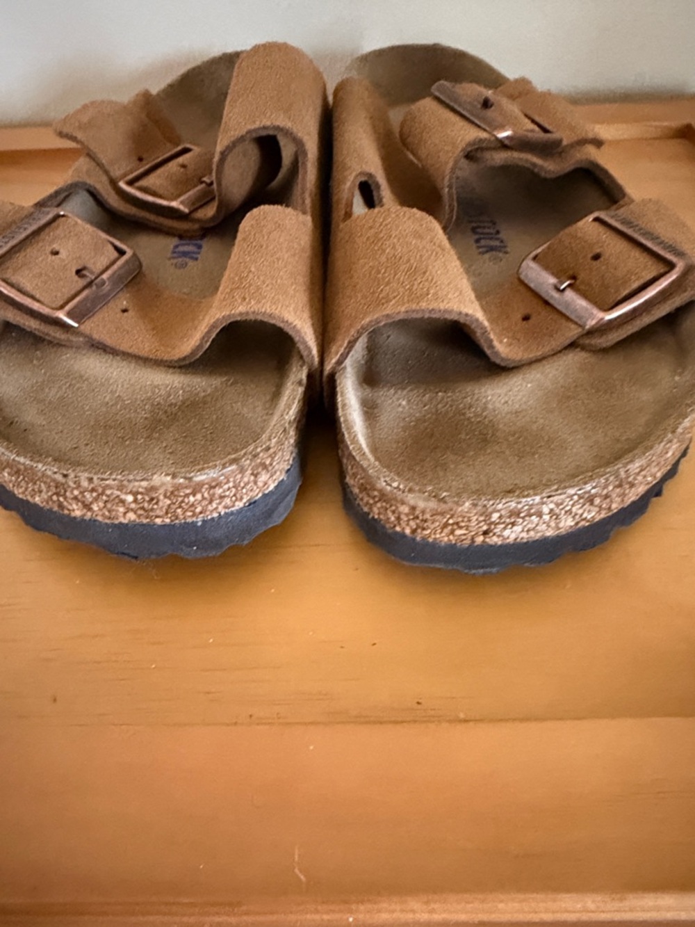 Birkenstock Arizona Soft Footbed Suede Sandals. 38. Very Gently Used! - Picture 6 of 10
